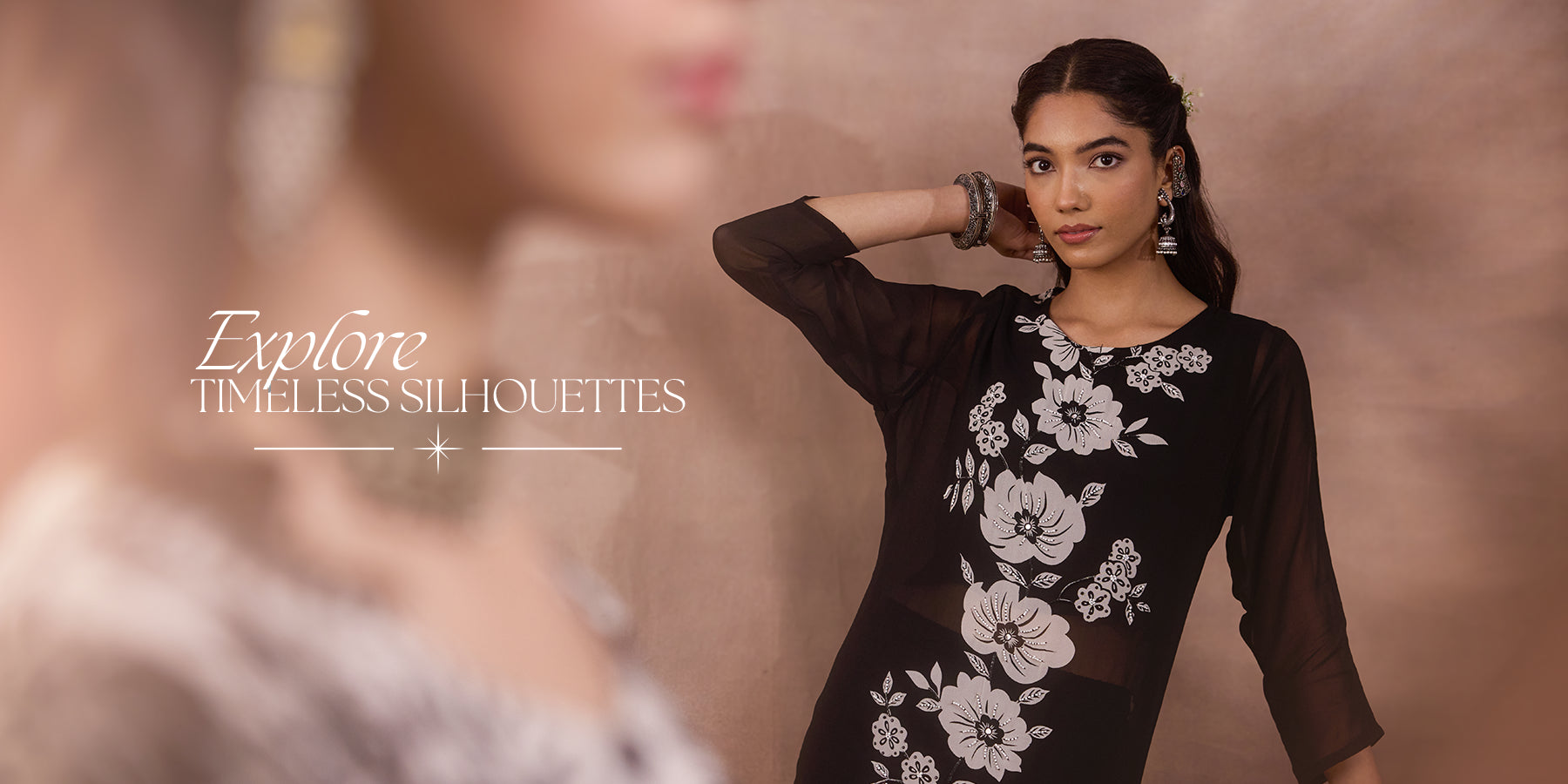 Tahraa - Black Suit Set