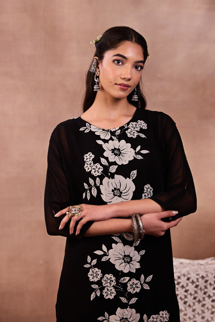 Tahraa Black & White Georgette Kurta Set